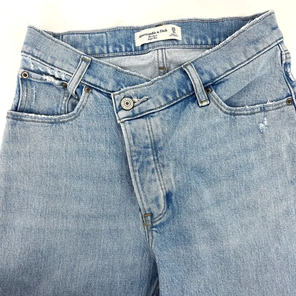 Abercrombie & Fitch The Dad High Rise Asymmetrical Button Fly Jeans Sz 25 Short